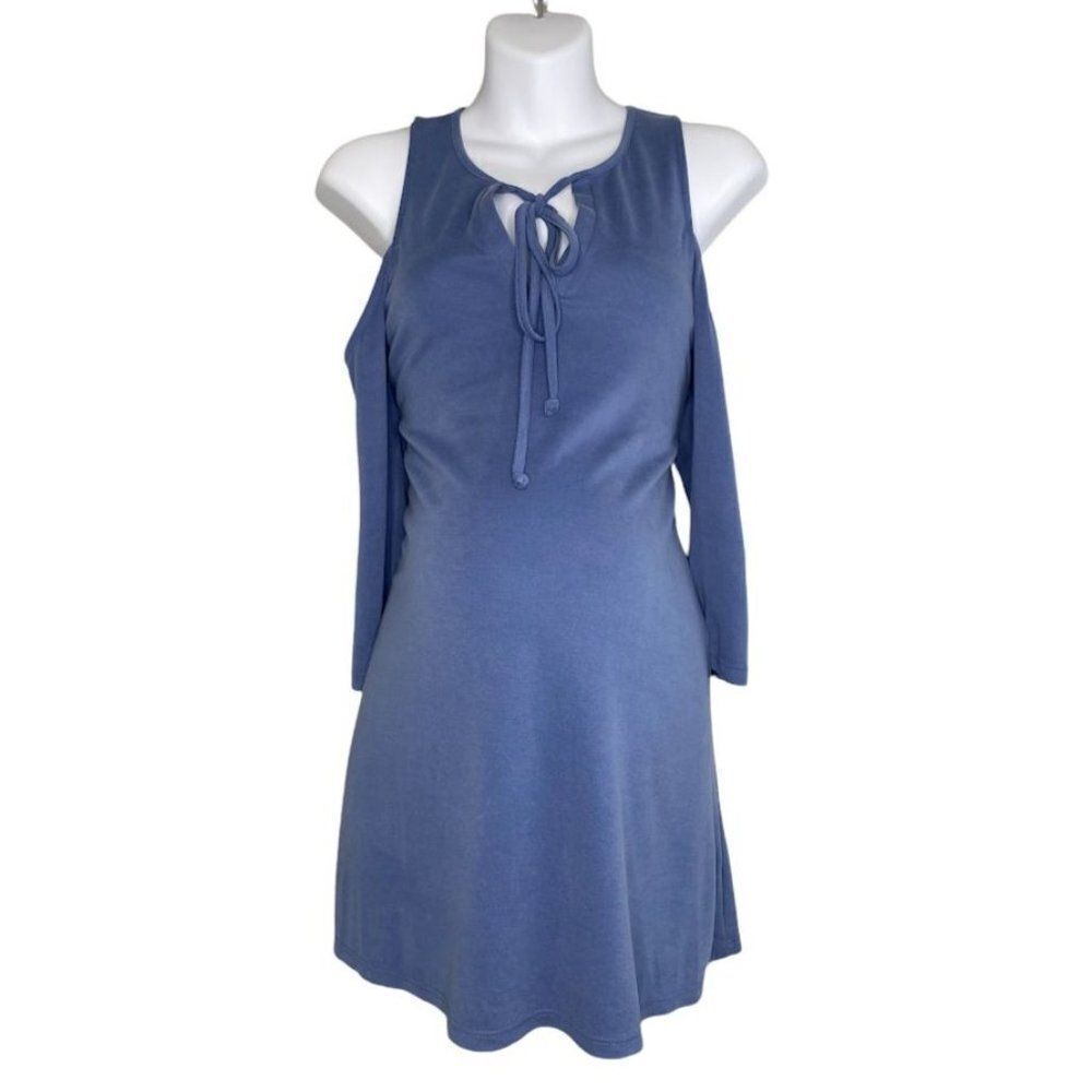 MOTHER BEE MATERNITY Blue Cold Shoulder Soft Top sz Small NEW‎